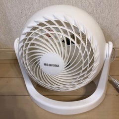 アイリスオーヤマ  サーキュレーター　2023年制　2500円→...