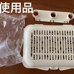 出産準備まとめ売り 　ピジョン   哺乳瓶5本  哺乳瓶洗浄ケース  おしゃぶり  の画像