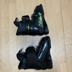 スキー靴の画像