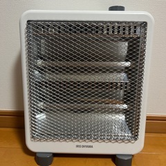 アイリスオーヤマ電気ストーブ