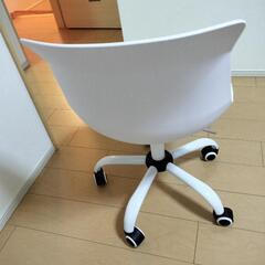 【残り1点】キャスター付き椅子　チェアの画像