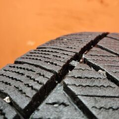 BS BRIDGESTONE BLIZZAK VRX3 245/35R20 20インチ スタッドレス 2本 21年製 バリ溝 アルファード ヴェルファイア VW/アルテオン等 (KTM432)の画像