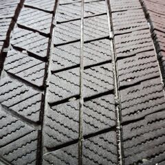 BS BRIDGESTONE BLIZZAK VRX3 245/35R20 20インチ スタッドレス 2本 21年製 バリ溝 アルファード ヴェルファイア VW/アルテオン等 (KTM432)の画像