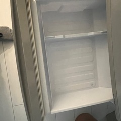 SHARP 冷蔵庫の画像