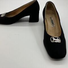 Ｃｅｌｉｎｅ　パンプス　黒　（JP35)(US 5.5)(22.5cm)(8.86 inch)　送料無料の画像