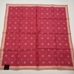 Ｃｅｌｉｎｅ　マカダム　スカーフ　未使用品　50×50ｃｍ(19...