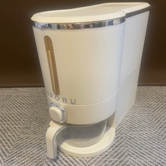 プラスチック製米びつの画像