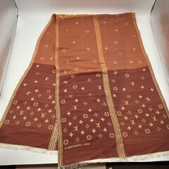 ＬＯＵＩＳ　ＶＵＩＴＴＯＮ　スカーフ　１５０×４２ｃｍ（59.0...