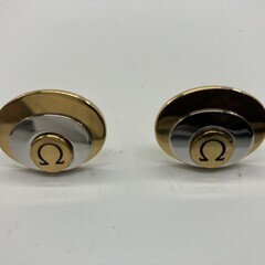 ＯＭＥＧＡ　カフス　サイズ大き目　ゴールド＆シルバー　社外箱付　...