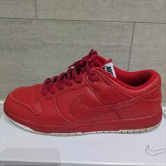 Nike Dunk Low BY YOUレッド スニーカーの画像
