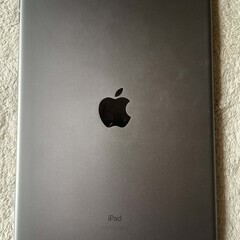 iPad 第９世代 10.2インチA2602 Wi-Fi silver ６４GB  バッテリー９１% 　221 ②の画像
