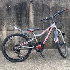 ！お取引中！22インチ（身長120センチから145センチ）自転車　ストリングスの画像