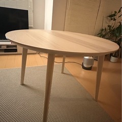 IKEAダイニングテーブルの画像