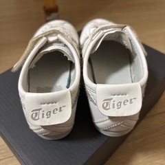 オニツカタイガーキッズ17センチの画像