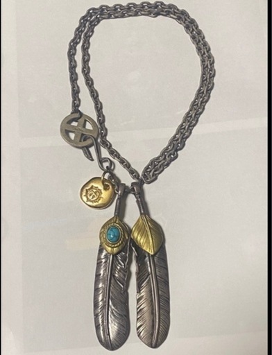 上金フェザーのネックレス