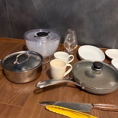 調理用具、食器、木村硝子グラスなどまとめての画像