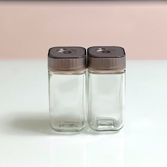ニトリ♡ 調味料入れ(100ml)♡2個セット　塩こしょう　スパイス