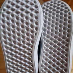 VANS 　スニーカー　未使用　１４センチの画像