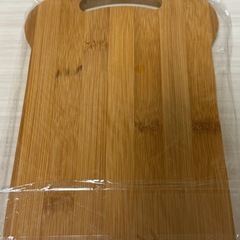 新品未使用　パン型小型まな板の画像