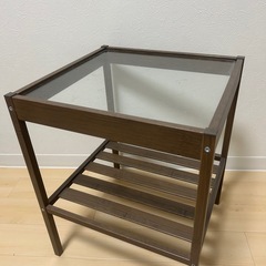 ブラウンサイドテーブルの画像