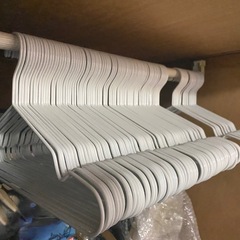 IKEAハンガー 80本〜20本