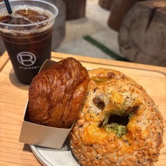 今日の夕方カフェ行ける方〜？☕️🌟