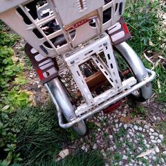 大人用三輪自転車　子供のせ追加アタッチメント　OGKカブト子供乗せおまけ　三輪車用　自転車本体ではなく台座の画像