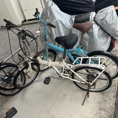 折りたたみ自転車　水色
の画像