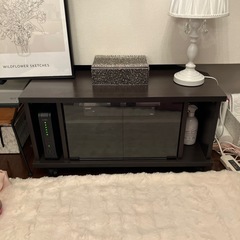 テレビ台の画像