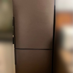 〈割れあり〉SHARP ノンフロン冷凍冷蔵庫の画像