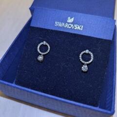 SWAROVSKI　フープピアスの画像