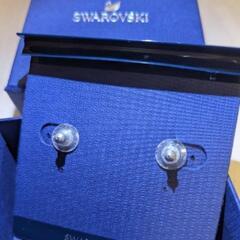 SWAROVSKI　フープピアスの画像
