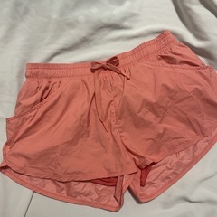 無料でどうぞ！オレンジのパンツです☺️