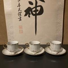 【丸山陶器】 🇯🇵和柄 鶴 磁器製 ティーカップ&ソーサー3組セット🪽
の画像
