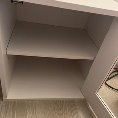 ベットサイドテーブル　食器入れ　カラーボックス　の画像