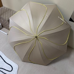 because 【遮光率100％】【晴雨兼用】PUバイカラーパイ...