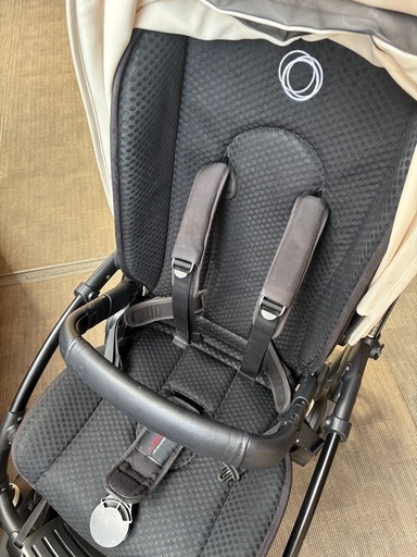 バガブービー6  bugaboo bee6