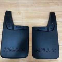 ハイラックスGUN125 新車外し　泥除けの画像