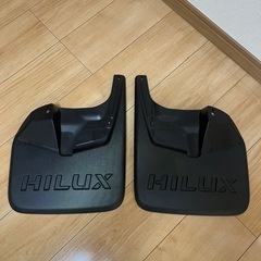 ハイラックスGUN125 新車外し　泥除けの画像