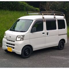 希少・5速マニュアル・切替式4WD・24年式ハイゼット