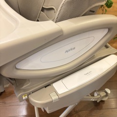 アップリカ　ユラリズムオート　ワケアリ　の画像