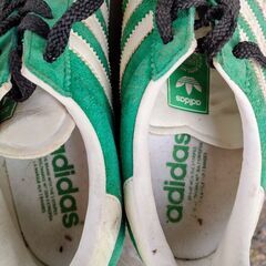 adidas・スニーカー・26cmの画像