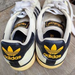 adidas・スニーカー・26cm