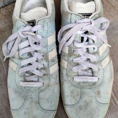 adidas・スニーカー・26.5cmの画像