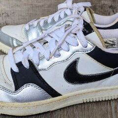 NIKE・スニーカー