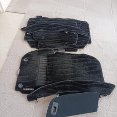 ヴェゼル　フロアマット一式