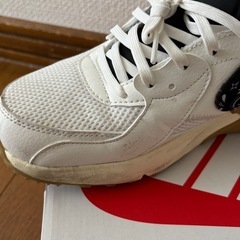 NIKE エア マックス エクシー ウィメンズシューズ　26.5㎝の画像
