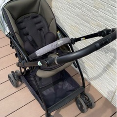 【中古美品】アップリカ　ルンルンコンパクト