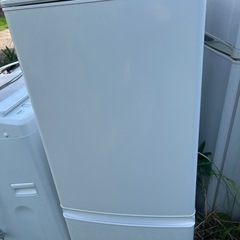 三菱電機 冷蔵庫 小型タイプ 幅48cm 146L 2ドア フルフラット天板 MR-P15H-Wの画像