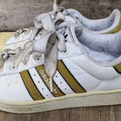 adidas・スニーカー・25.5cm